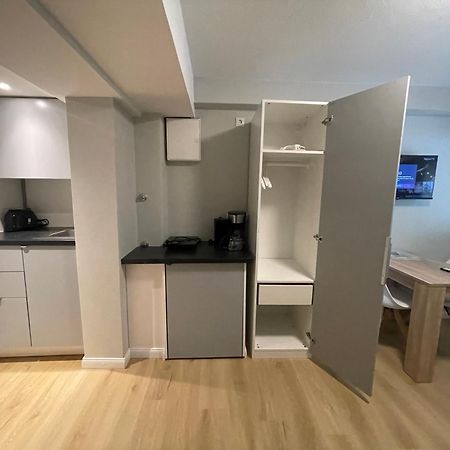 Suesses Kleines Und Zentrales Apartment Fuer Zwei Personen Mitten In Hamburg Ngoại thất bức ảnh