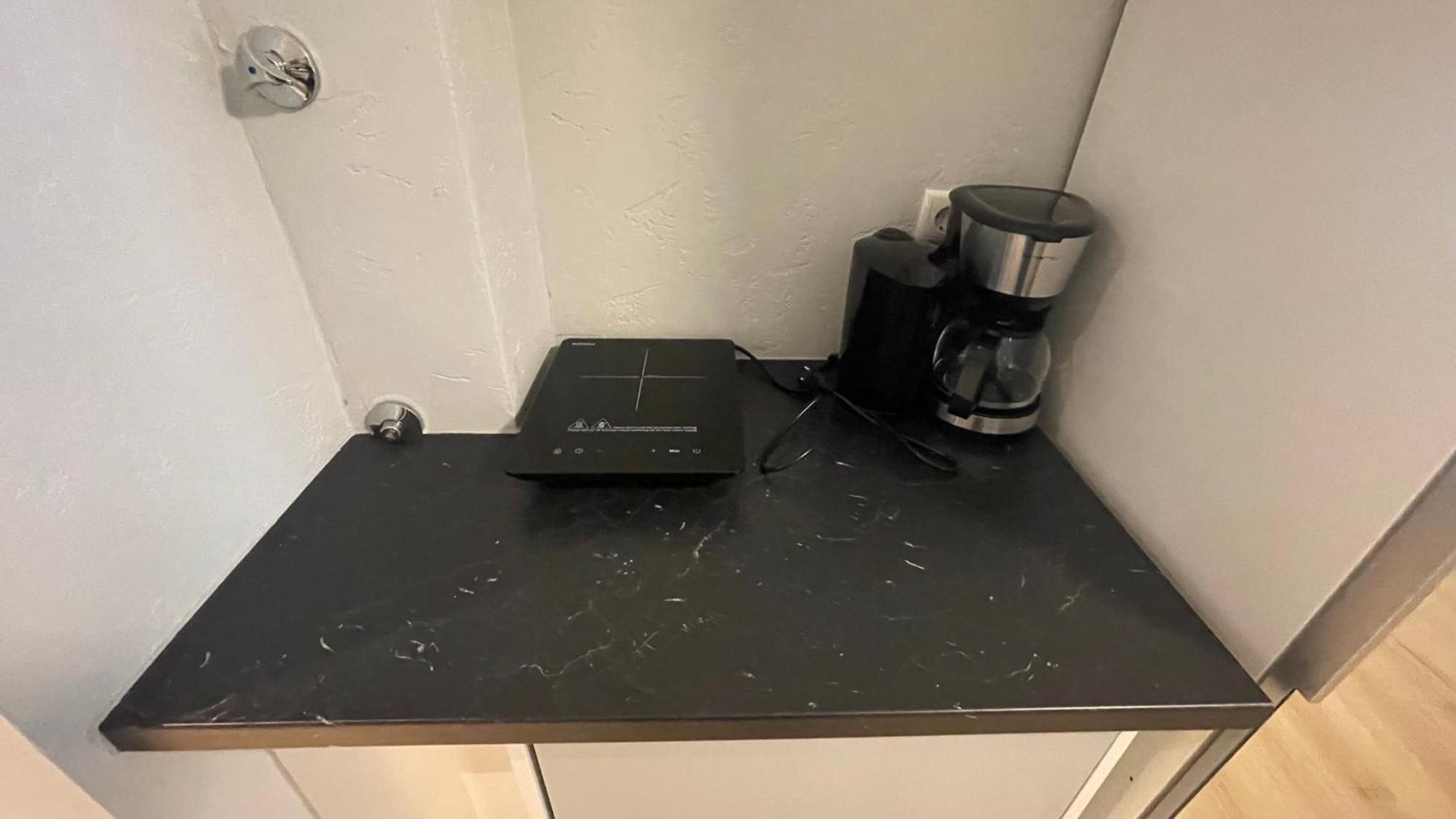 Suesses Kleines Und Zentrales Apartment Fuer Zwei Personen Mitten In Hamburg Ngoại thất bức ảnh
