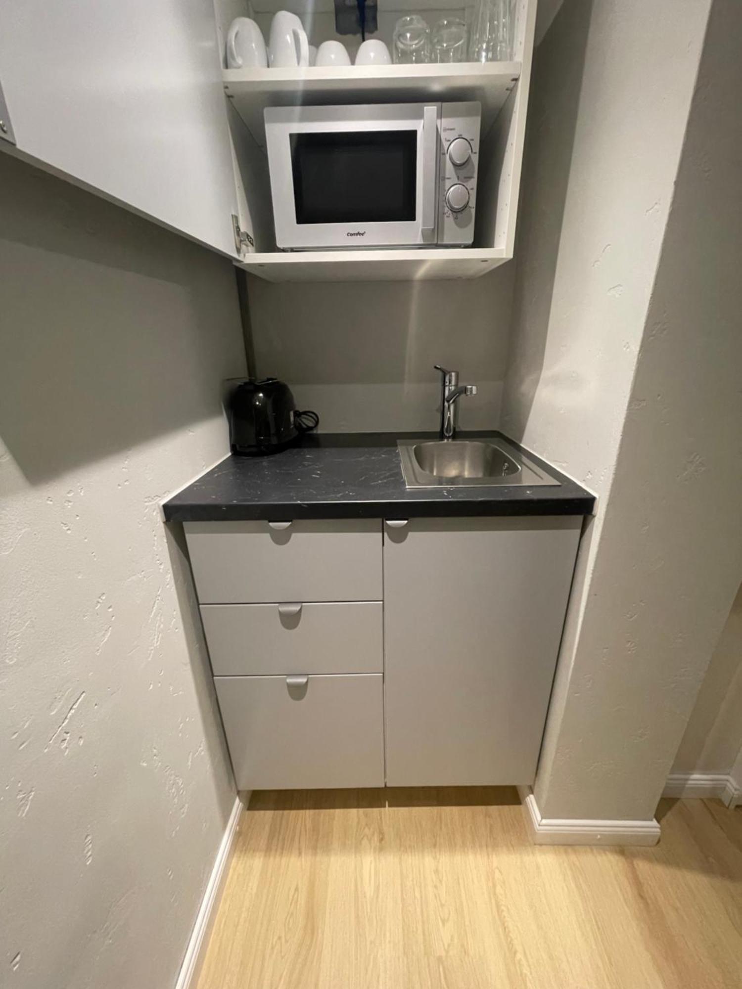 Suesses Kleines Und Zentrales Apartment Fuer Zwei Personen Mitten In Hamburg Ngoại thất bức ảnh